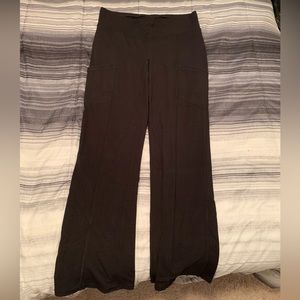 Maurices Wide Leg Black Yoga-Pants. Size 1. (XL) Has pockets on the sides!!